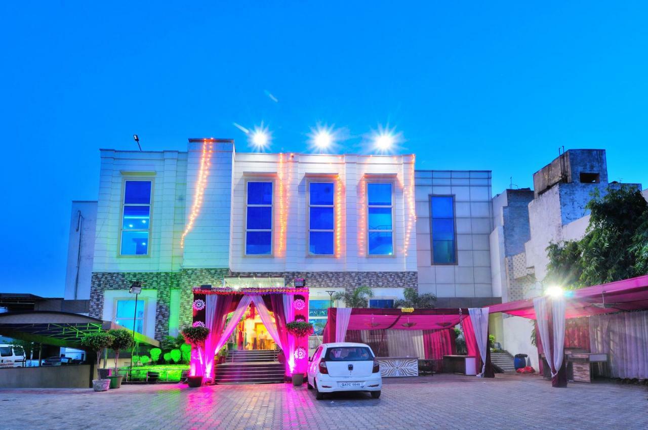 Hotel Maharaja Residency Jalandhar Luaran gambar